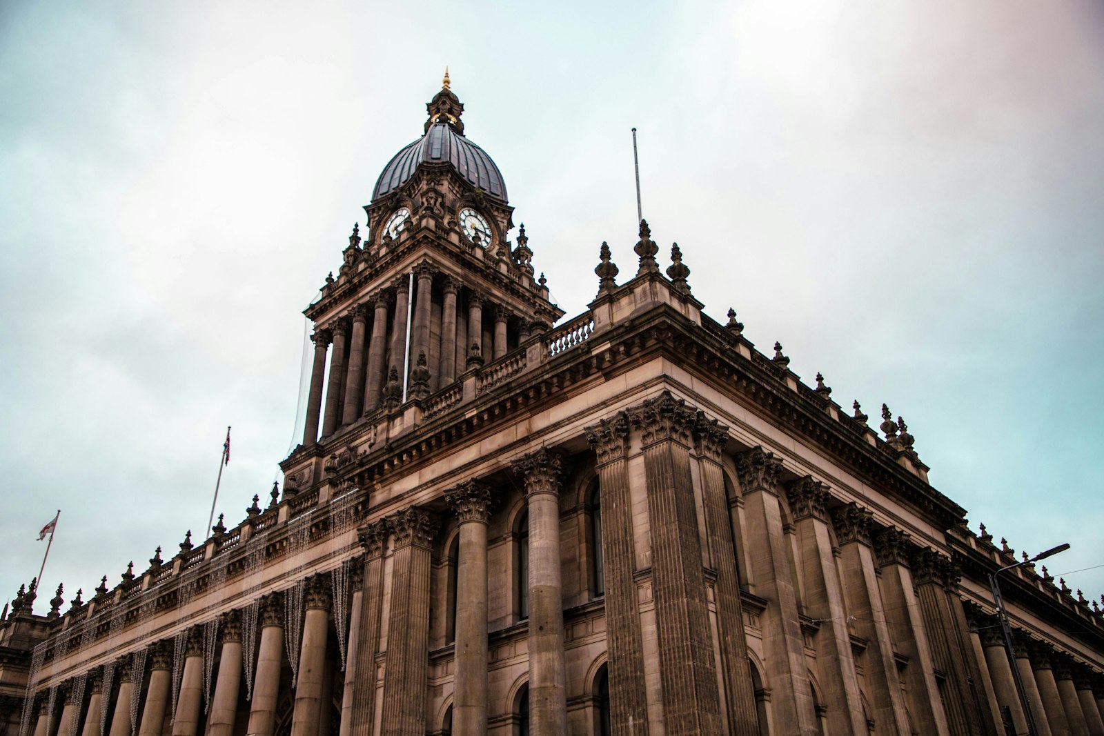 Leeds Town Hall and the Headrow in the city centre, inside the 0113 area