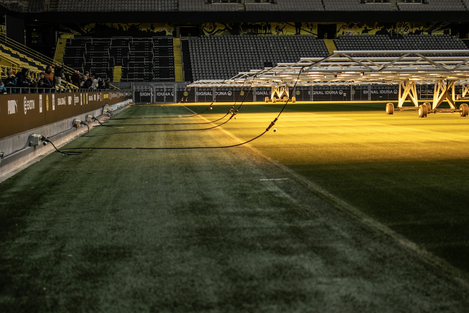 Signal Iduna Park in Dortmund, Gebiet der Vorwahl 0231
