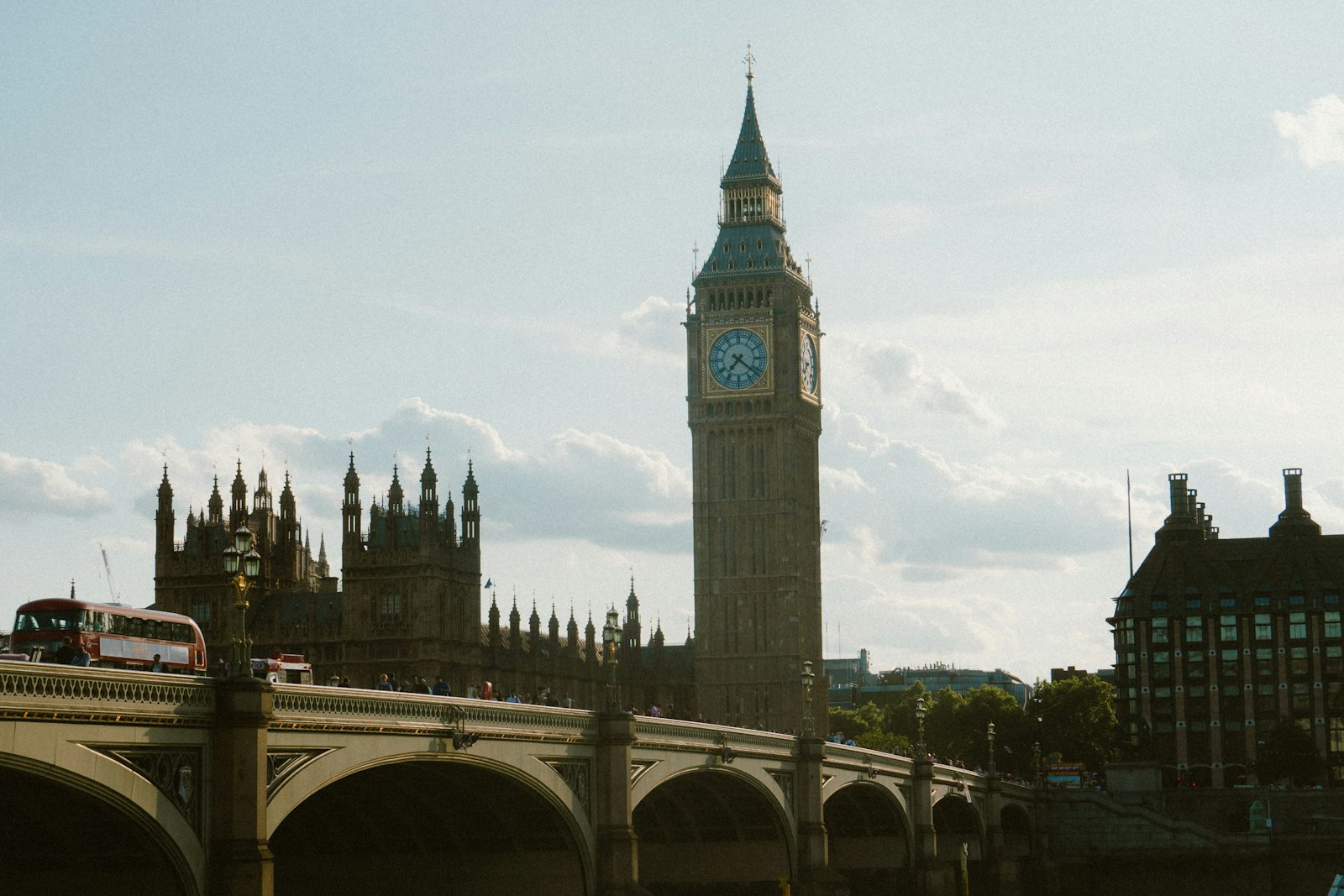 Big Ben i Pałac Westminsterski w Londynie